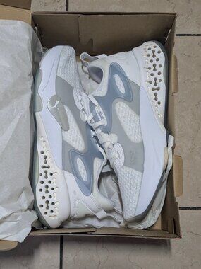 PUMA XETIC HALFLIFE CLEAN SCIENCE MEN'S 9.5 NWT